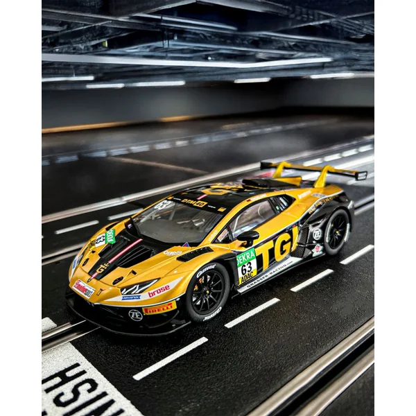 Auto Carrera D132 - 32058 Lamborghini Huracán GT3