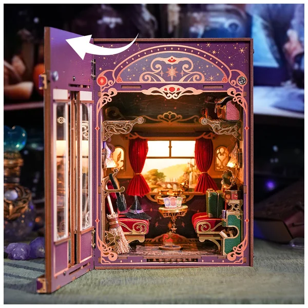 Book Nook - Magical Journey