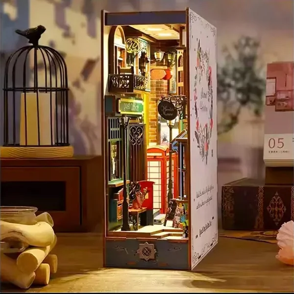 Book Nook Ruelle - DIY Book End