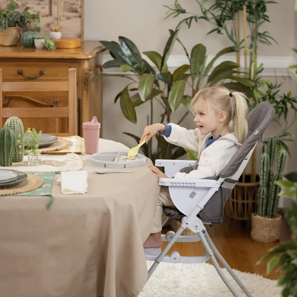 Chaise haute pliante Sun Valley™ Grey 6m+ jusqu'à 15 kg