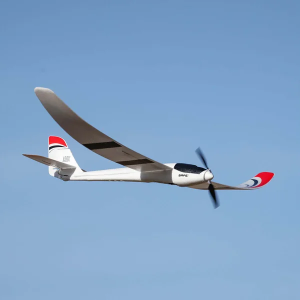 E-flite Radian 0.7m SAFE AS3X BNF Basic