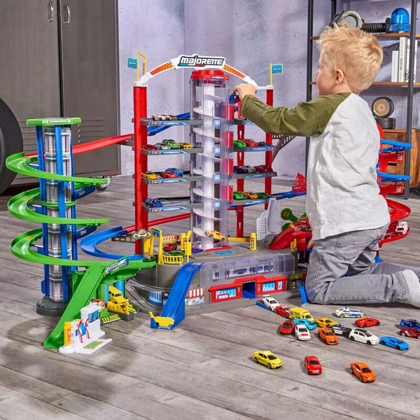 Garage Super City + 6 petites voitures et train