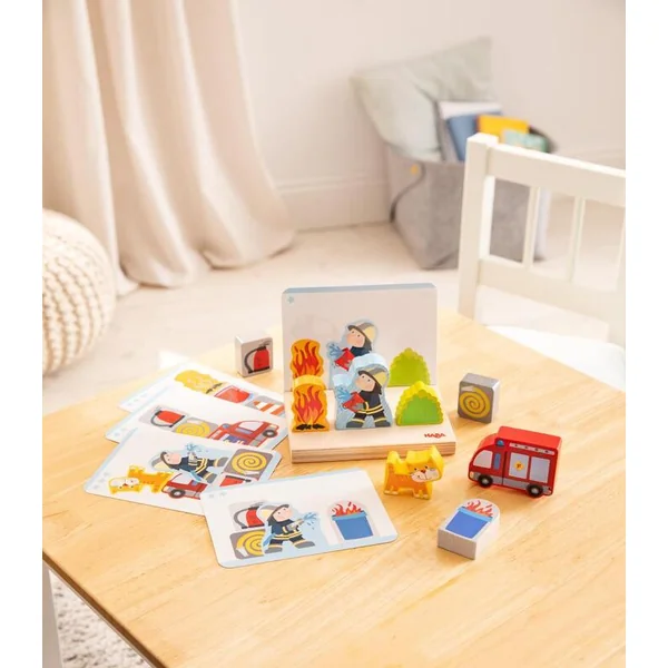 Haba Jeu d'empilage en bois avec modèles Pompiers