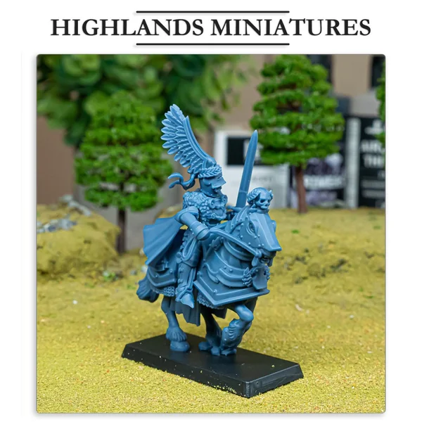 Highlands Miniatures - Sunland - Sunland General on Horse