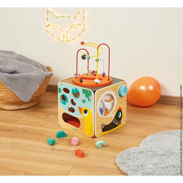 Janod Cube Multi-Activités avec Labyrinthe Motorique