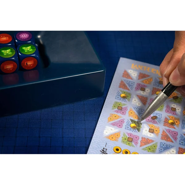 Lanterns Dice: Lights in the Sky