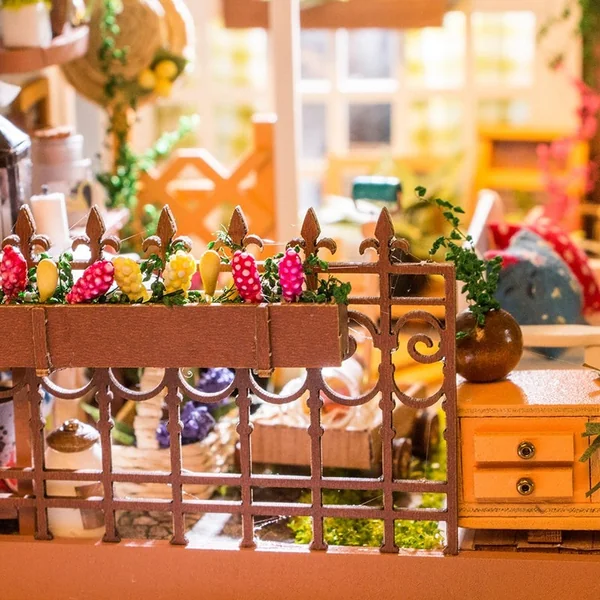 Le Jardin des Miller - Maison Miniature Rolife