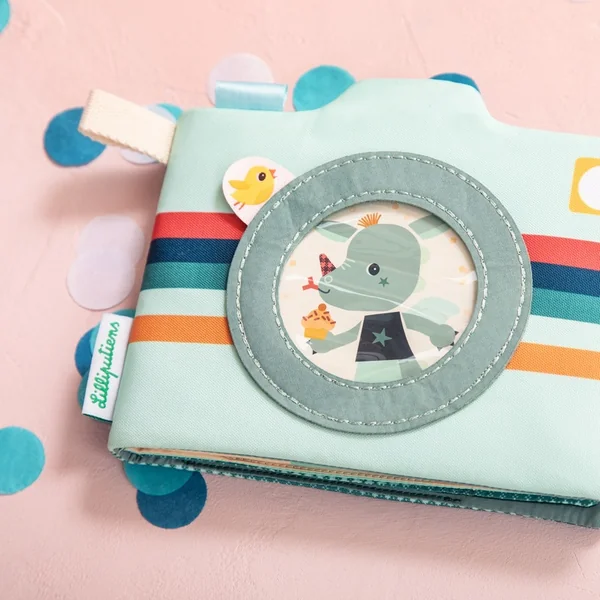 Lilliputiens - album photo - petit dragon Joe