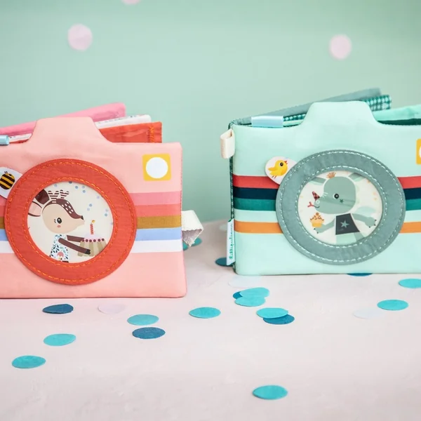 Lilliputiens - album photo - petit dragon Joe