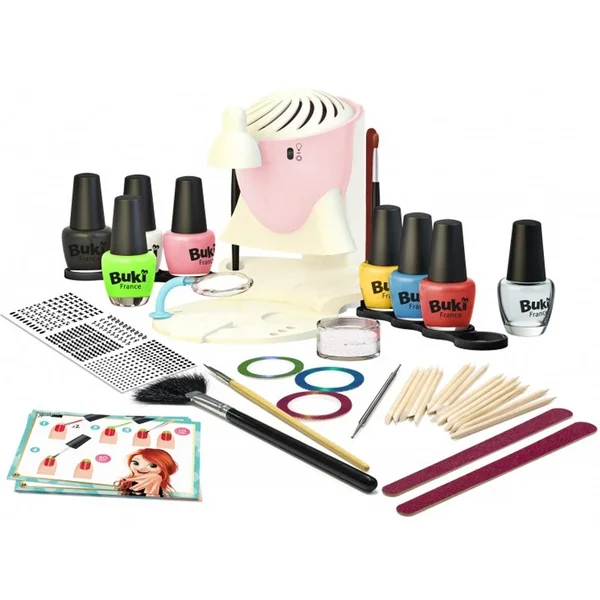 Professional Studio Nail Art - Buki